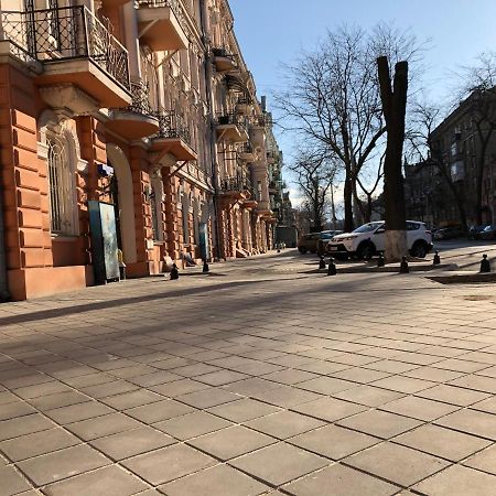 Apartamenty Na Sofievskoy Odessa Dış mekan fotoğraf