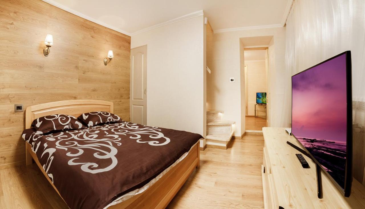 Apartamenty Na Sofievskoy Odessa Dış mekan fotoğraf