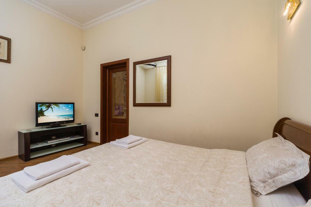 Apartamenty Na Sofievskoy Odessa Dış mekan fotoğraf