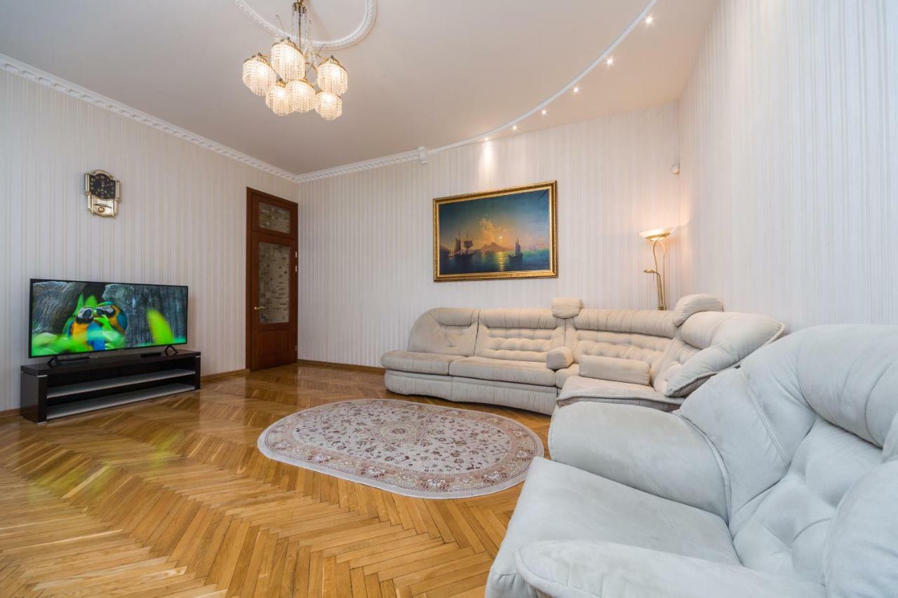 Apartamenty Na Sofievskoy Odessa Dış mekan fotoğraf
