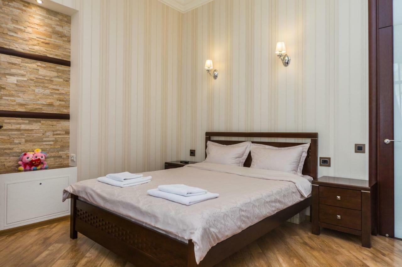 Apartamenty Na Sofievskoy Odessa Dış mekan fotoğraf