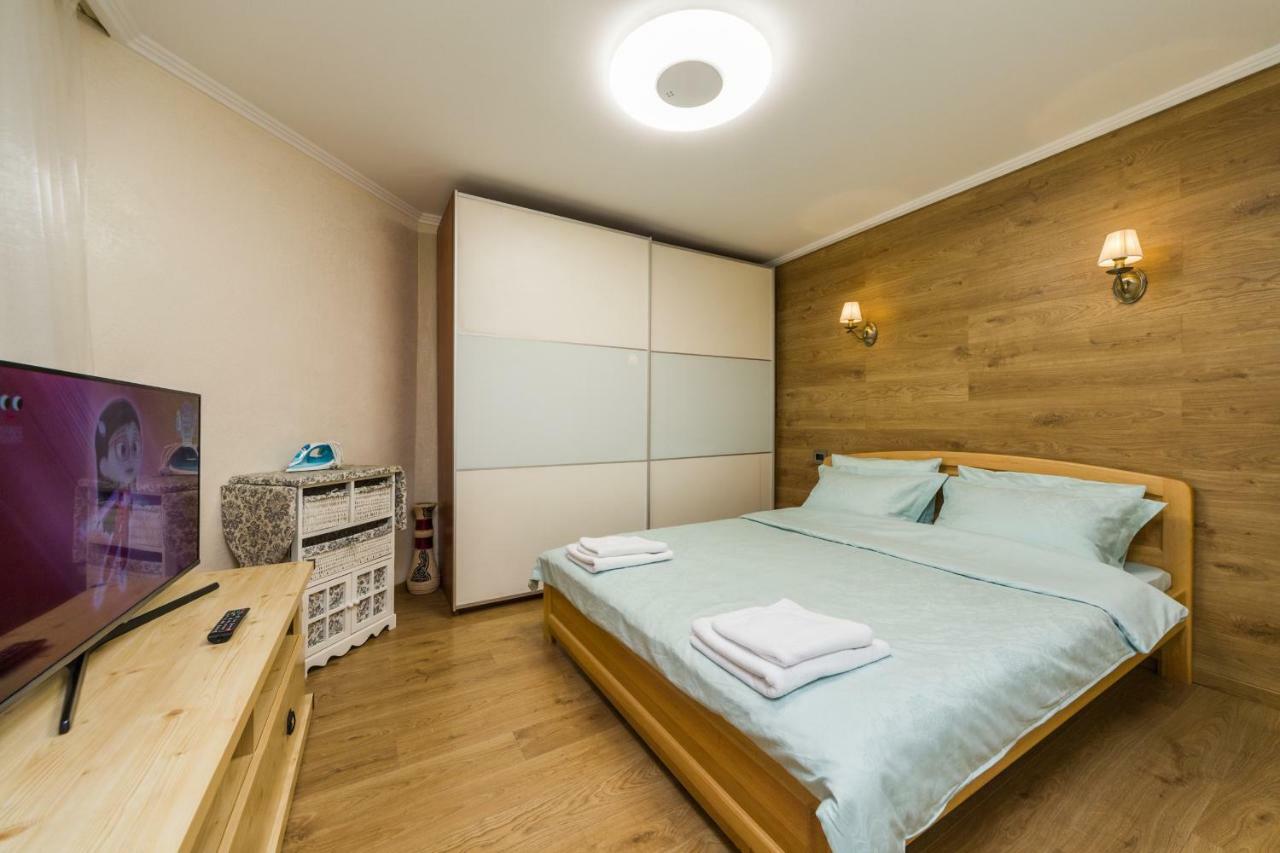Apartamenty Na Sofievskoy Odessa Dış mekan fotoğraf