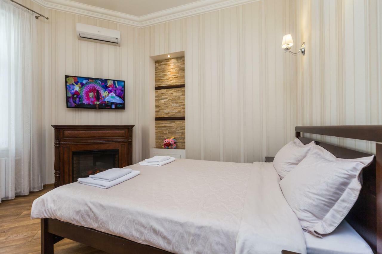 Apartamenty Na Sofievskoy Odessa Dış mekan fotoğraf