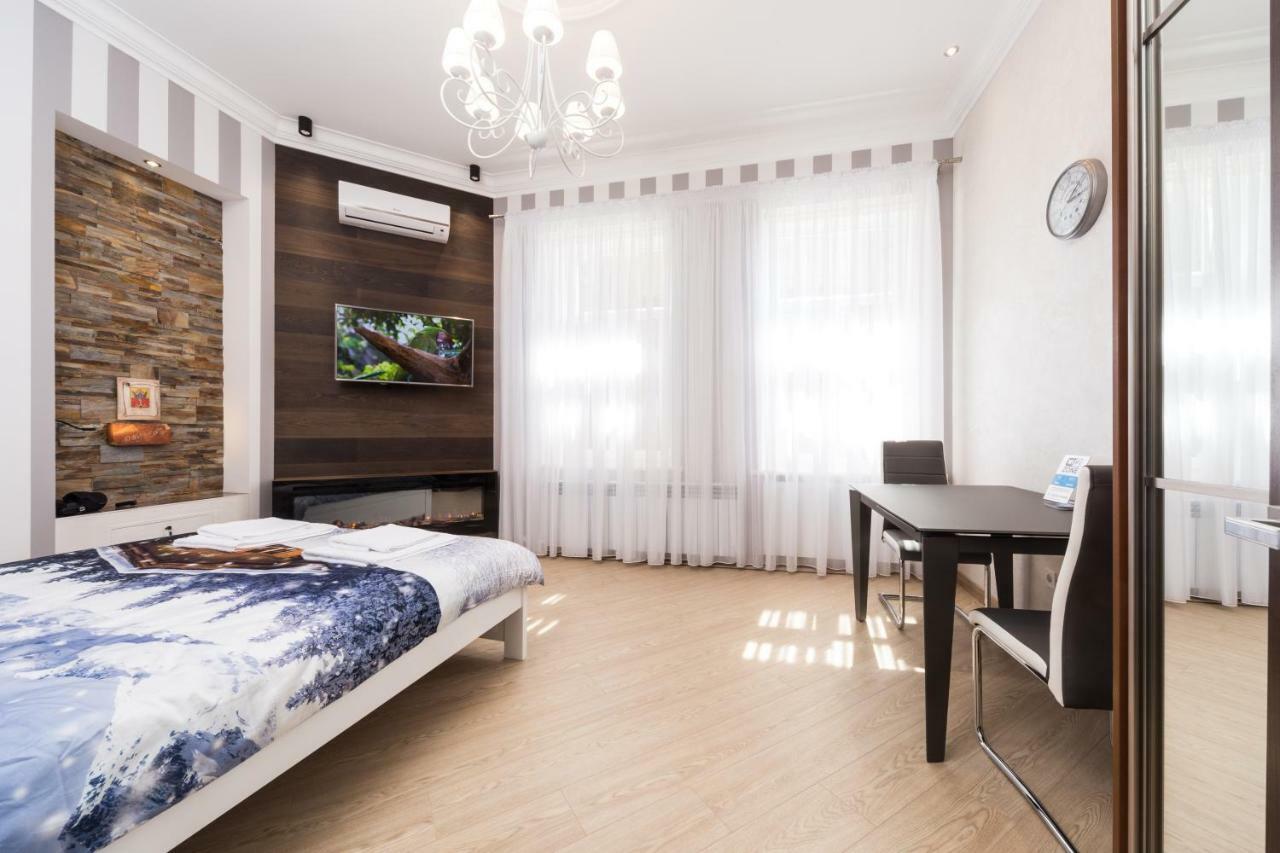 Apartamenty Na Sofievskoy Odessa Dış mekan fotoğraf
