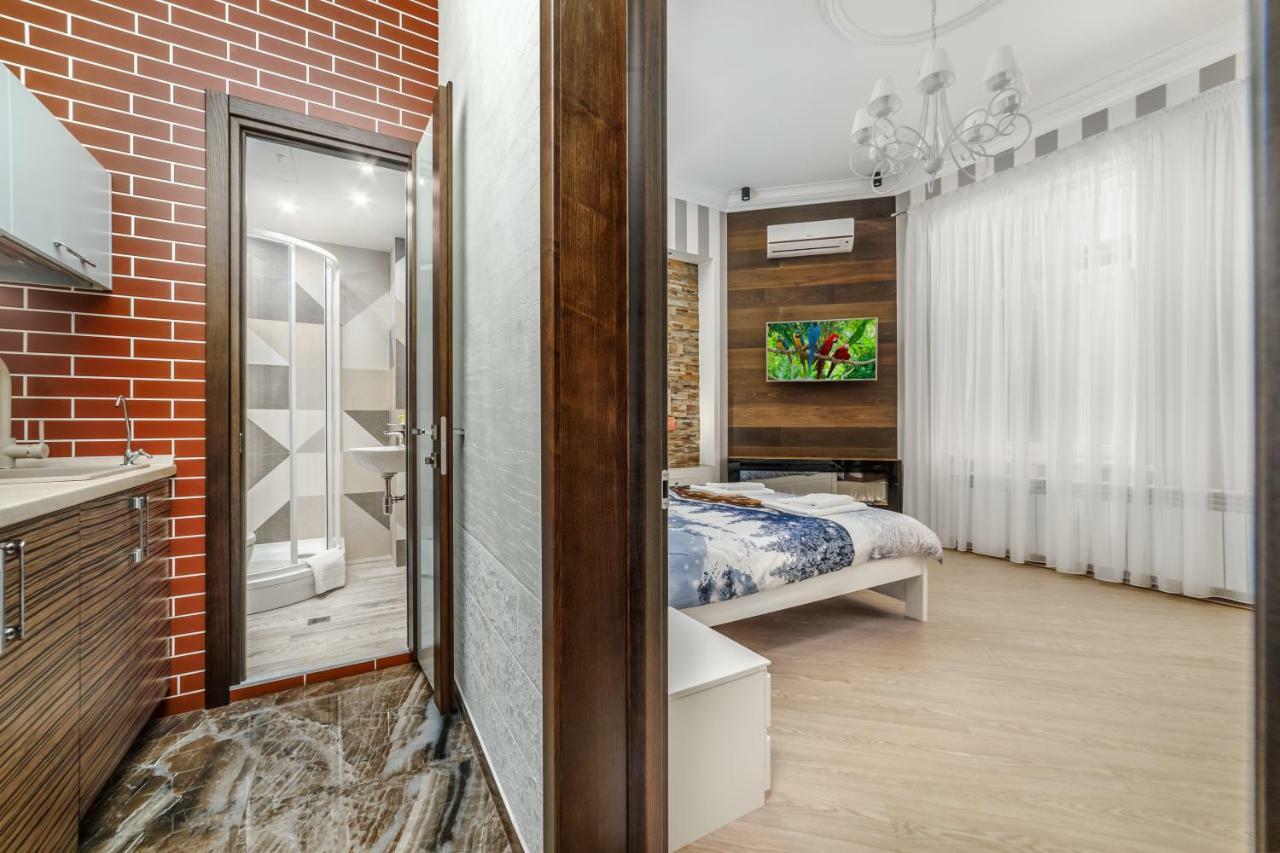 Apartamenty Na Sofievskoy Odessa Dış mekan fotoğraf