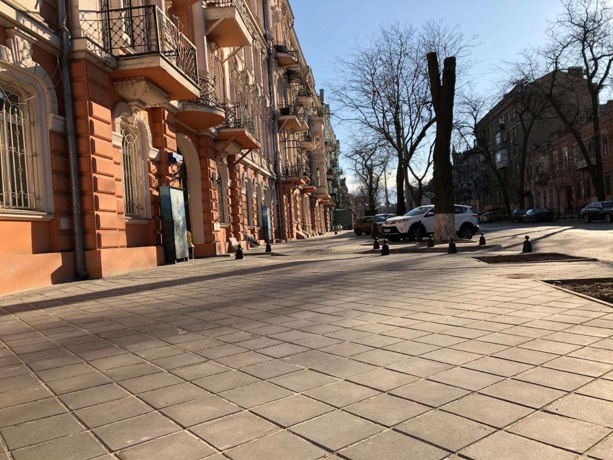 Apartamenty Na Sofievskoy Odessa Dış mekan fotoğraf